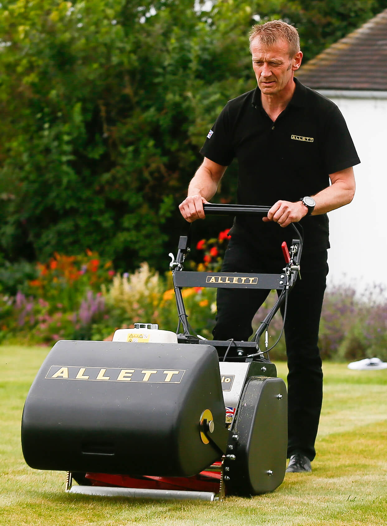 Allett Buffalo 24 Cylinder Mower