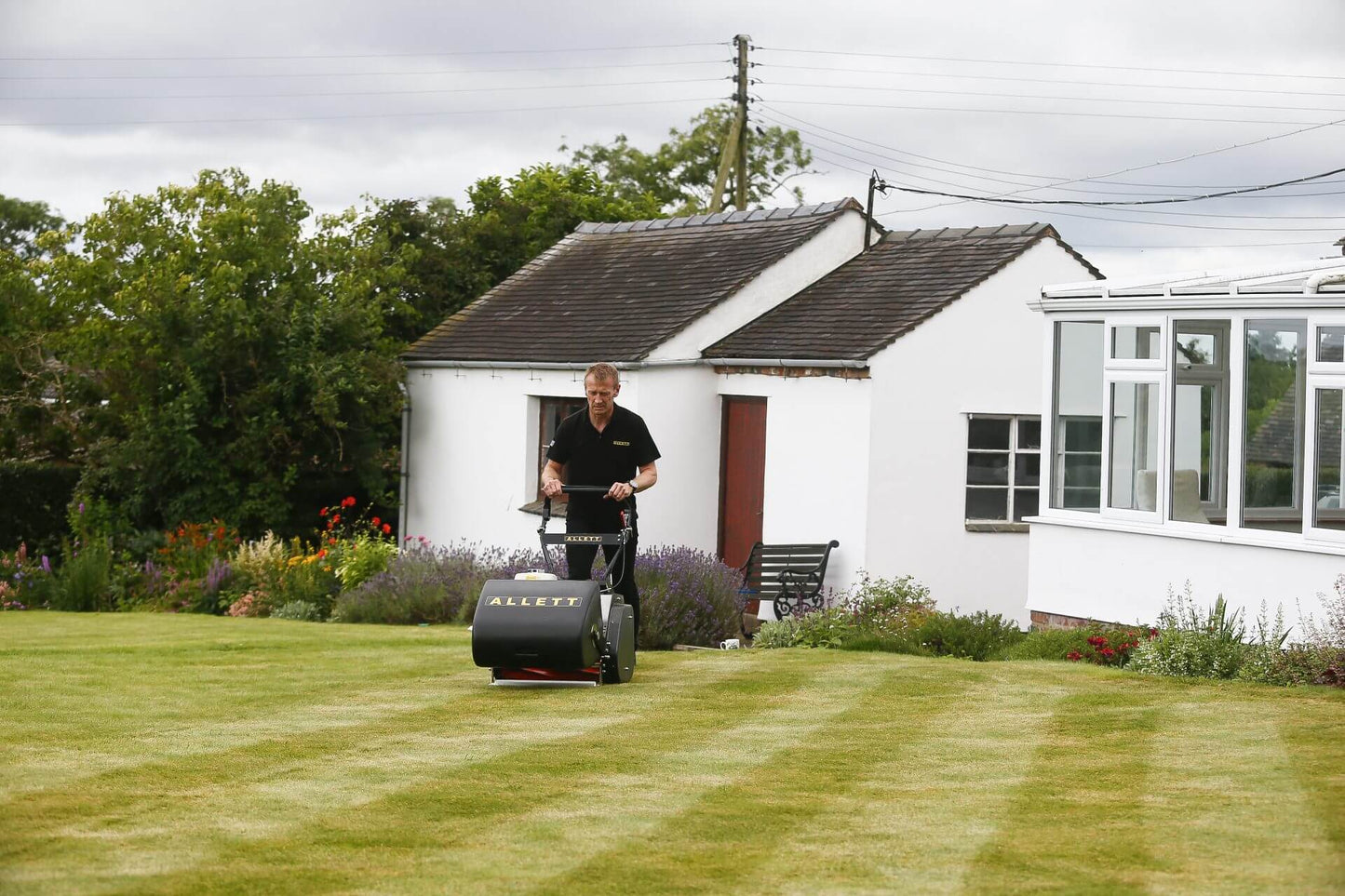 Allett Buffalo 24 Cylinder Mower